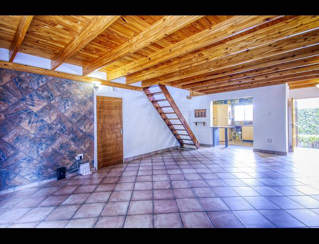 3 BEDROOM TOWNHOUSE TO LET IN RADIOKOP